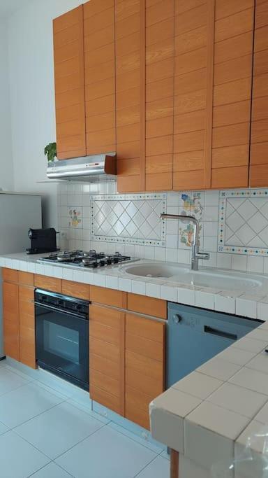 Giulia Town House Tra Citta E Mare Apartman Salerno Kültér fotó