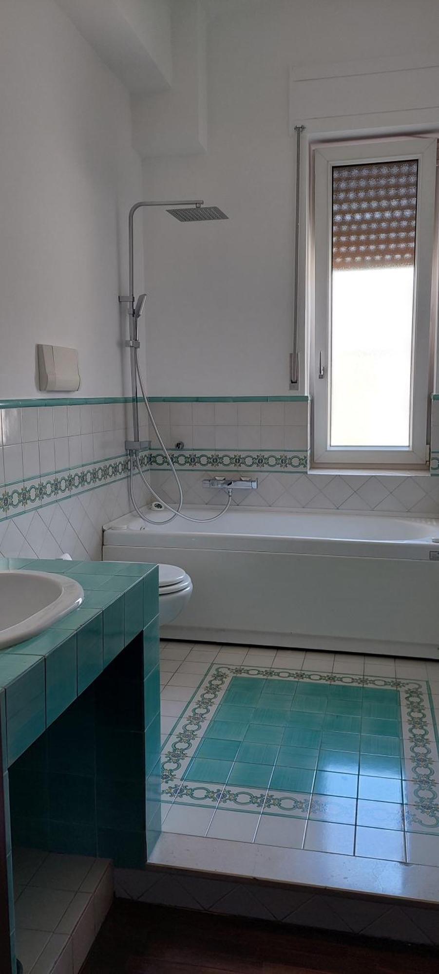 Giulia Town House Tra Citta E Mare Apartman Salerno Kültér fotó